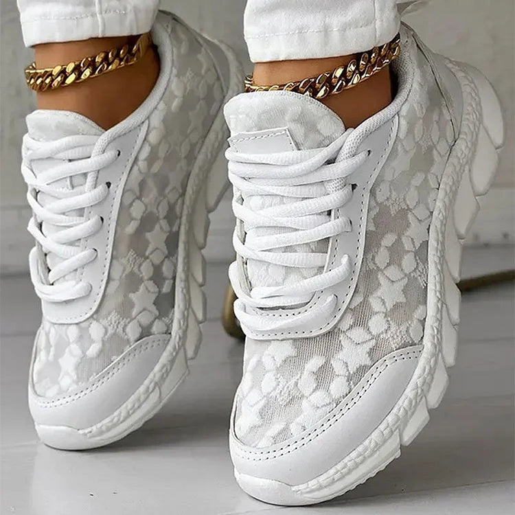 SpitzenSchritt | Atmungsaktive Spitzen-Sneaker für Damen