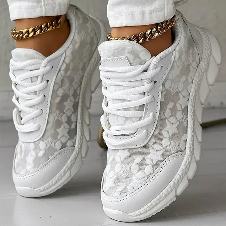 SpitzenSchritt | Atmungsaktive Spitzen-Sneaker für Damen