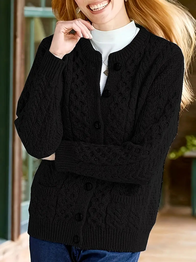 Audree – Strickjacke Mit Knöpfen Und Zopfmuster