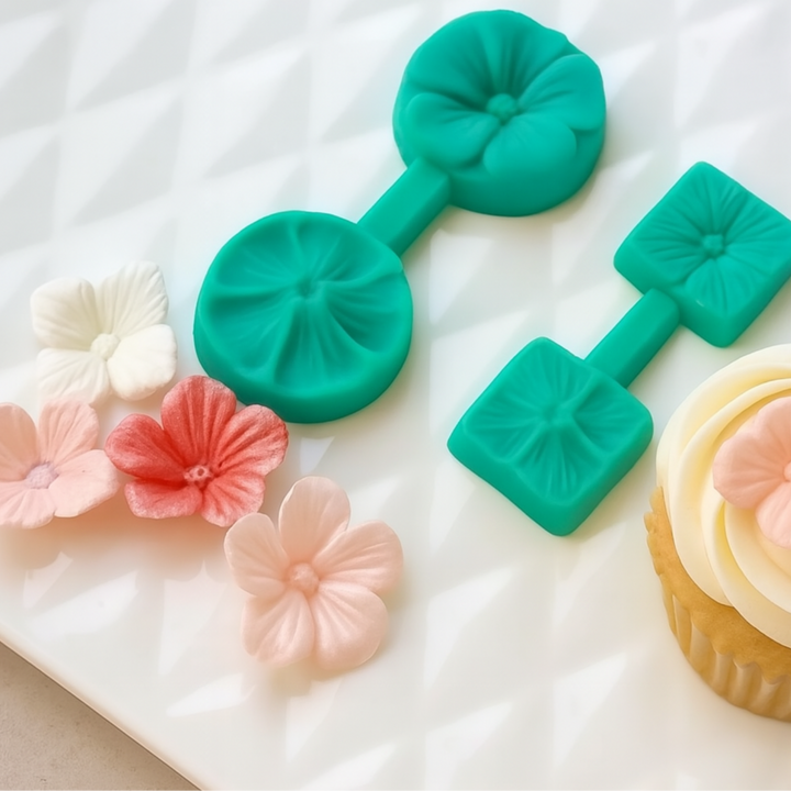 BloomBake | Verwandeln Sie Ihre Kuchen in blühende Kunstwerke!