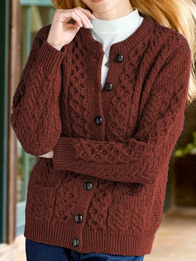 Audree – Strickjacke Mit Knöpfen Und Zopfmuster