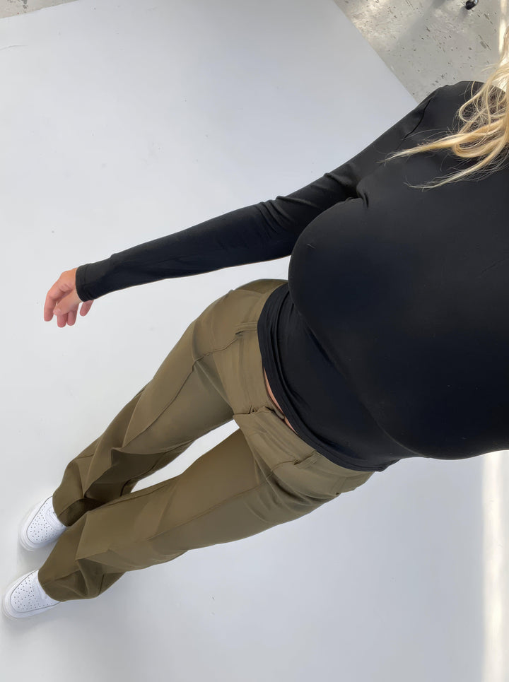 Sophia™ | Ausgestellte Hose mit hoher Taille
