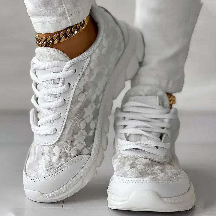 SpitzenSchritt | Atmungsaktive Spitzen-Sneaker für Damen