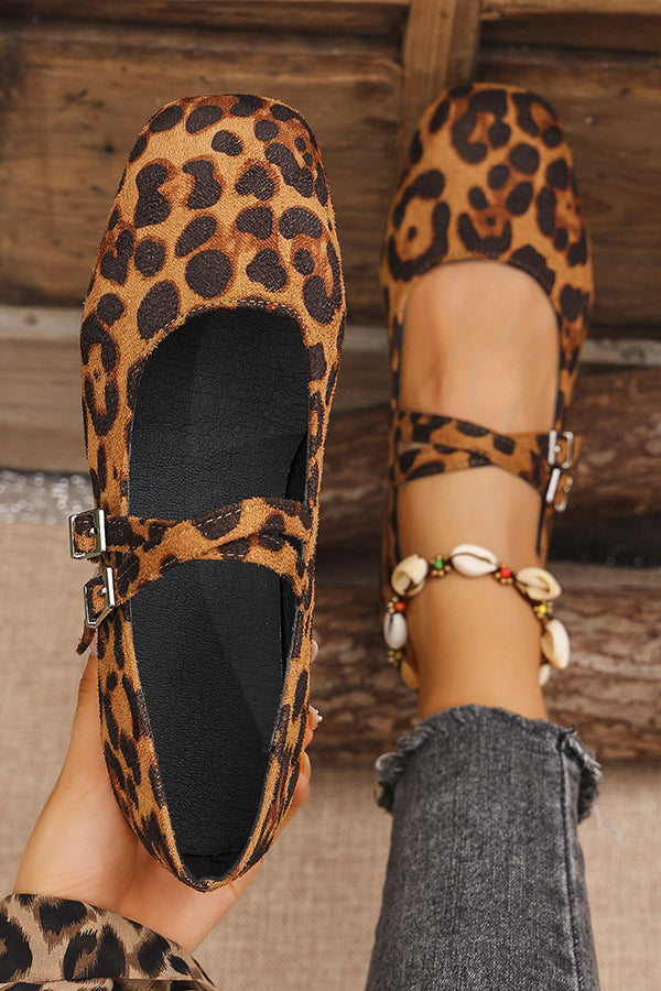 Spitze Wildleder-Schnürschuhe