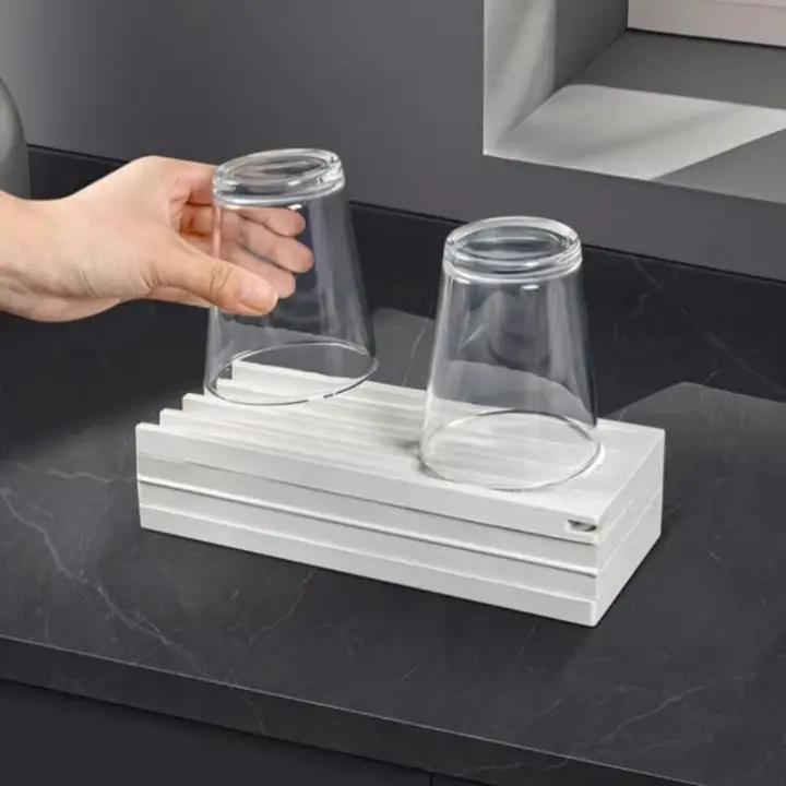 WaterDrain – Faltbare Silikonmatte zum Trocken- und Schutzhalten von Arbeitsflächen