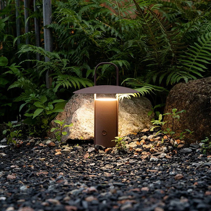 TerraBeam™ Die perfekte Lampe für den Garten! USB wiederaufladbar + 3 Farben & 3-stufig dimmbar