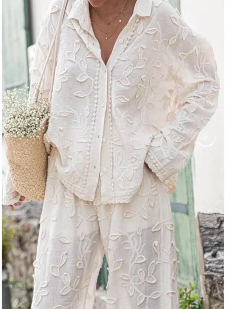 Elegantes zweiteiliges Damen-Set aus Jacquard mit Blumendesign