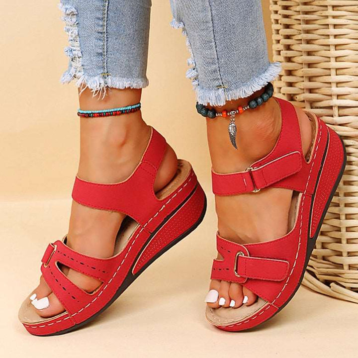 Cara™ Orthopädische Bequeme Sandalen (50% Rabatt)