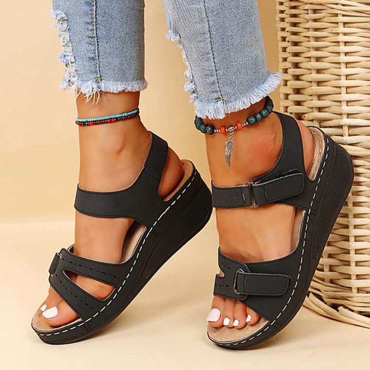 Cara™ Orthopädische Bequeme Sandalen (50% Rabatt)