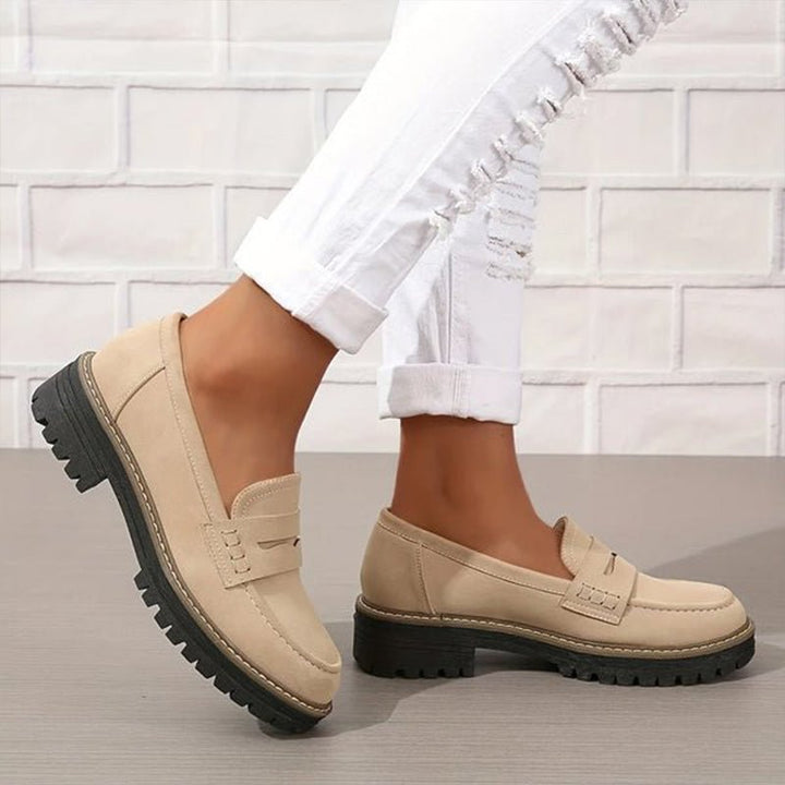 Cassandra – Stilvolle Wildleder Slip-On Schuhe