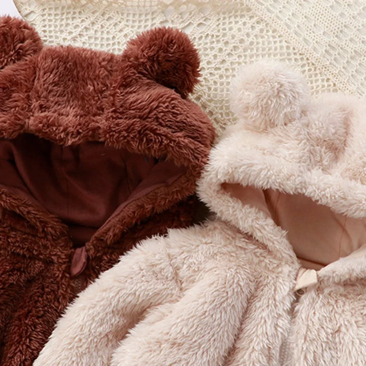 Teddybär Onesie | Liebenswert, kuschelig und praktisch