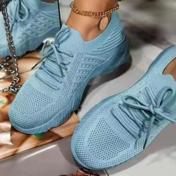 Solina - Superleichte Sneakers mit rutschfester Sohle und atmungsaktivem Design