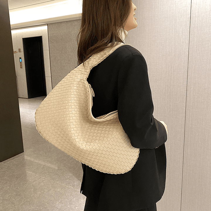 Soraya - Gewebte Handtasche mit elegantem Design