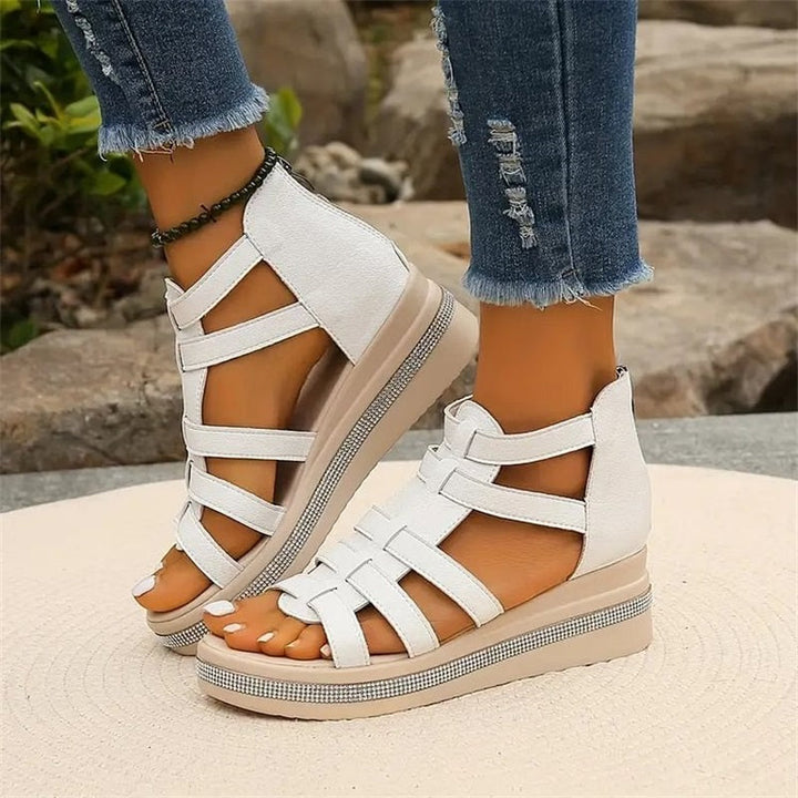 Queena - Strass Keil Sandalen