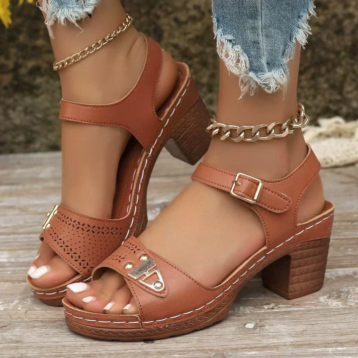50% Rabatt | Mirona - Sandalen mit Riemchen und Absätzen