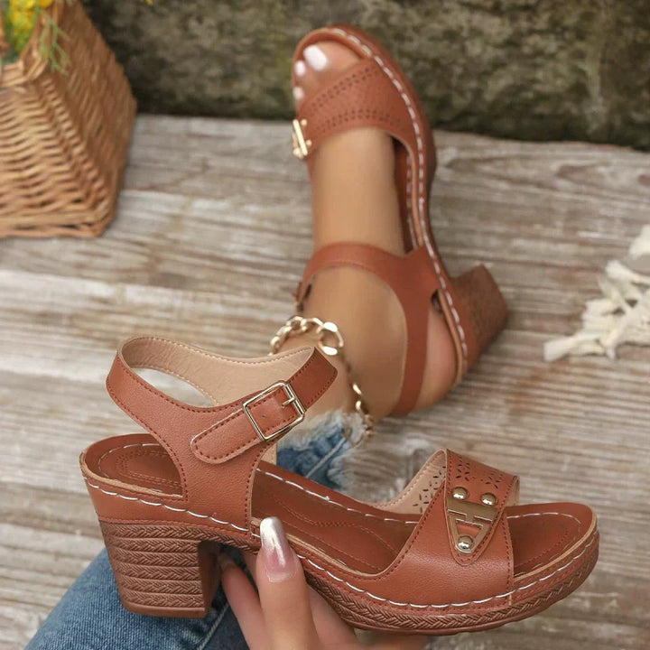50% Rabatt | Mirona - Sandalen mit Riemchen und Absätzen