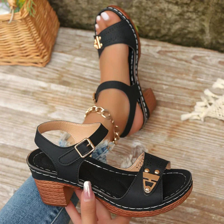50% Rabatt | Mirona - Sandalen mit Riemchen und Absätzen