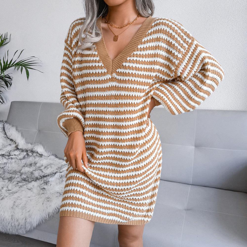 Emily™ | Stripe Frenzy Pulloverkleid mit V-Ausschnitt